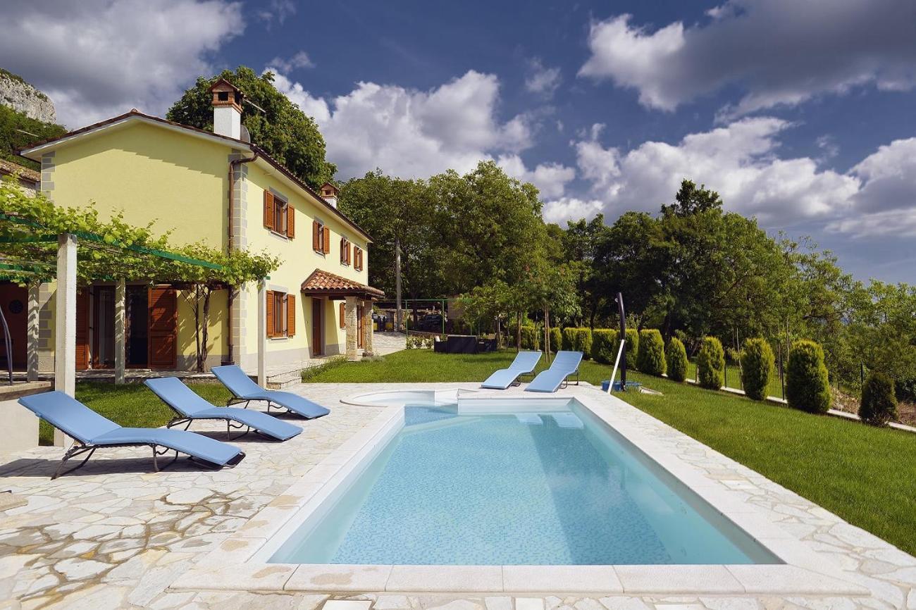 Villa Bella Lupoglav  外观 照片