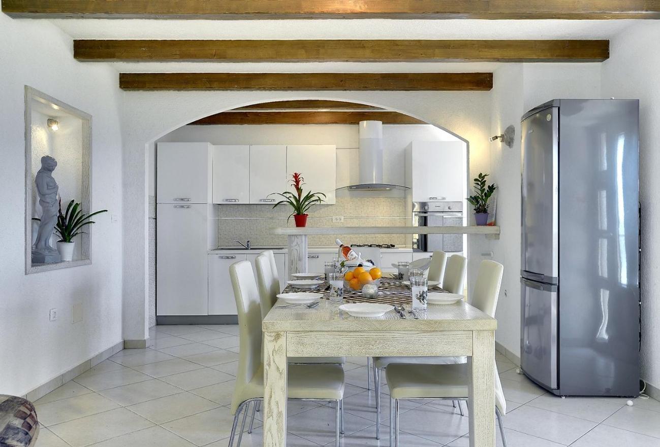 Villa Bella Lupoglav  外观 照片